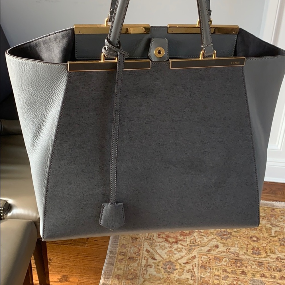 New no tags Fendi gray leather bag - Picture 15 of 15